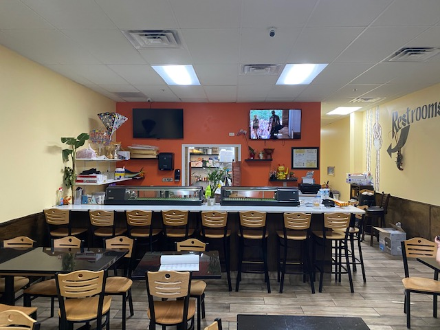 Marikami Thai & Sushi